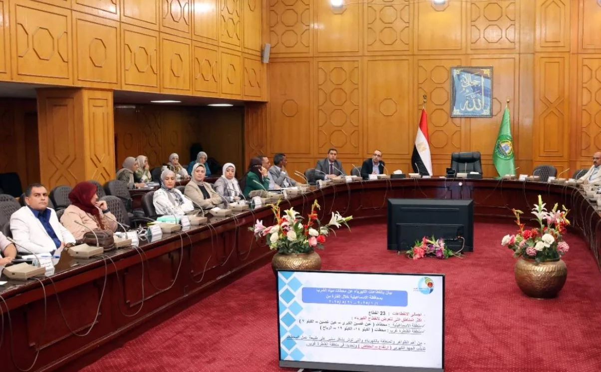 نائب محافظ الإسماعيلية يستعرض التطورات في مشروعات مياه الشرب والصرف الصحي نائب محافظ الإسماعيلية يستعرض التطورات في مشروعات مياه الشرب والصرف الصحي