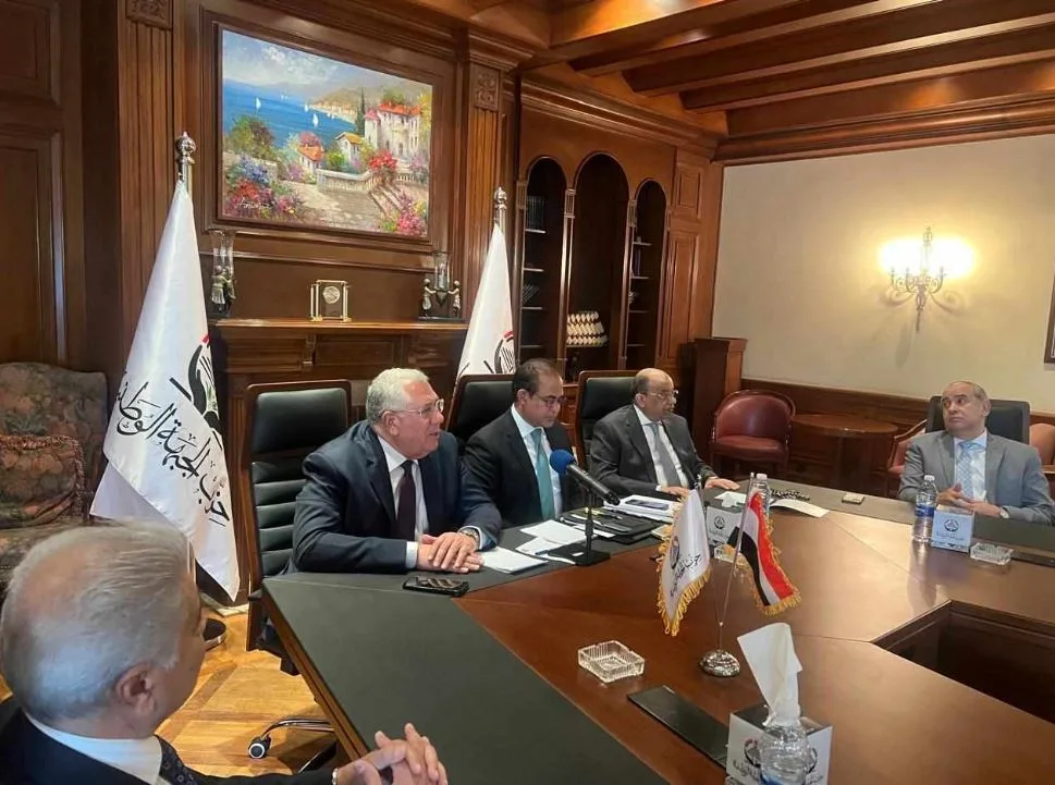 الشئون البرلمانية في الجبهة الوطنية تُعد قائمة بالقوانين الشعبية لتعزيز فعالية الأداء النيابي في البرلمان