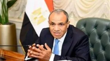 وزير الخارجية يزور العراق للمشاركة في الاجتماع التحضيري للقمة العربية.