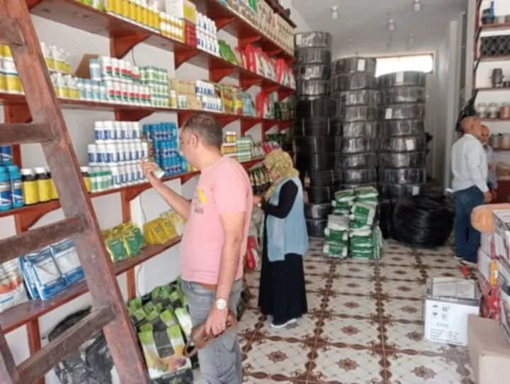 لجنة الزراعة في شمال سيناء تُطلق حملة على متاجر المبيدات في مدينة العريش