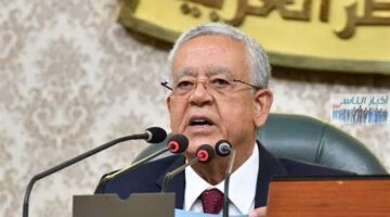 حنفي جبالي يُداعب النواب: نحتاج إلى آلية ميكانيكية تجعل النائب غير قادر على الوقوف.