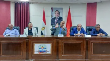 منع الطالب أو الملاحظ من إحضار الهواتف المحمولة في لجنة امتحانات الصف الإعدادي ببورسعيد