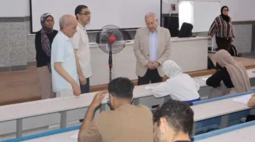 نائب رئيس جامعة حلوان والأمين العام للجامعة الأهلية يتابعان تقدم اختبارات نهاية العام الدراسي