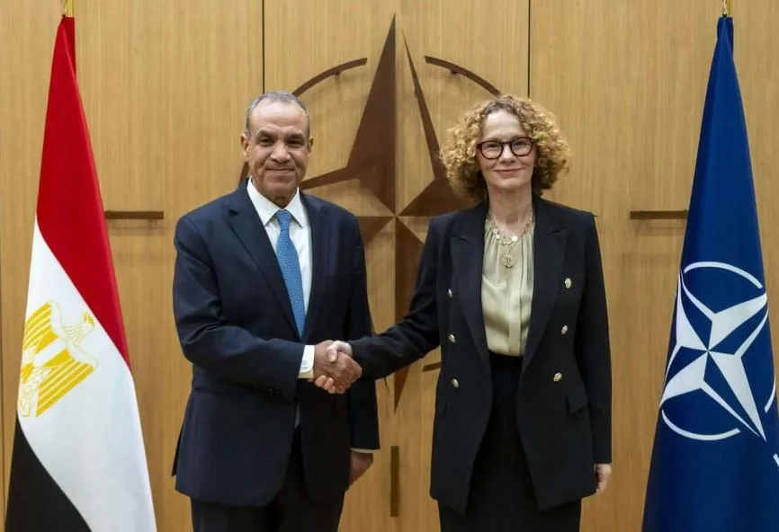 وزير الخارجية للناتو: مصر ملتزمة بمساندة الشعب السوري الصديق وزير الخارجية للناتو: مصر ملتزمة بمساندة الشعب السوري الصديق