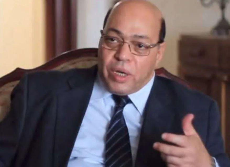 الثقافة تبدأ مشروع نشر مؤلفات الدكتور شاكر عبد الحميد عبر هيئة الكتاب الثقافة تبدأ مشروع نشر مؤلفات الدكتور شاكر عبد الحميد عبر هيئة الكتاب