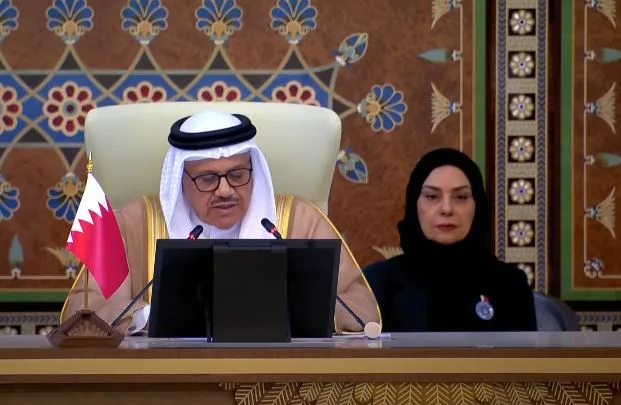 وزير خارجية البحرين: نؤيد مشروع مصر لإعادة بناء غزة ونشدد على أهمية بقاء الفلسطينيين في ديارهم وزير خارجية البحرين: نؤيد مشروع مصر لإعادة بناء غزة ونشدد على أهمية بقاء الفلسطينيين في ديارهم