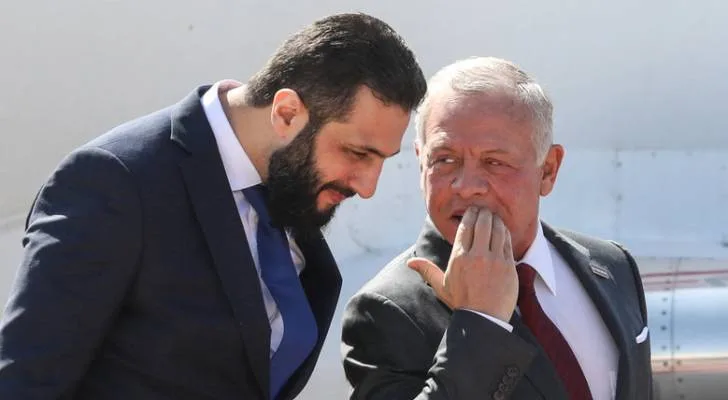 العاهل الأردني والرئيس السوري يتناولان هاتفياً العلاقات بين البلدين وآخر المستجدات. العاهل الأردني والرئيس السوري يتناولان هاتفياً العلاقات بين البلدين وآخر المستجدات.