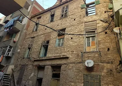 إسكان النواب: مستأجرو الايجار القديم فتحوا الشقق المغلقة.. والقانون يجنبهم دفع 6 آلاف جنيه إيجار