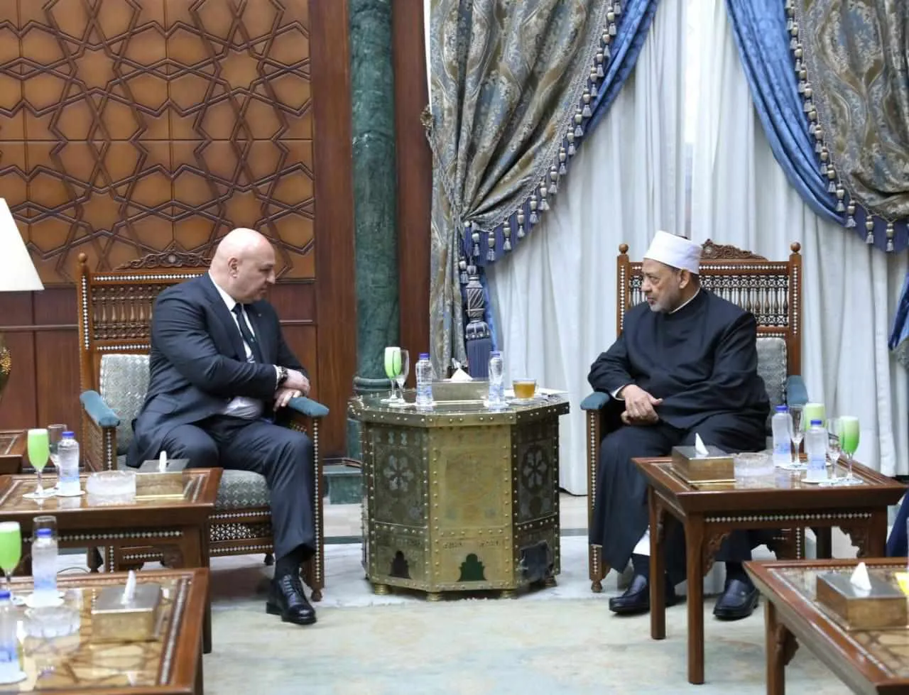 الرئيس جوزاف عون يوجه دعوة لشيخ الأزهر لزيارة لبنان وإعادة فتح المعهد الأزهري في بيروت. الرئيس جوزاف عون يوجه دعوة لشيخ الأزهر لزيارة لبنان وإعادة فتح المعهد الأزهري في بيروت.