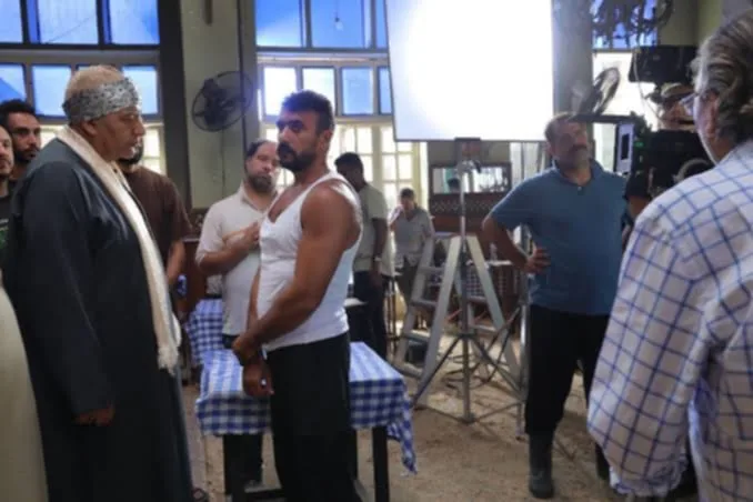 فيديو.. بيومي فؤاد يقدم اعتذاره لأحمد العوضي: يشرفني العمل معه ولن أكرر المزاح بعد الآن فيديو.. بيومي فؤاد يقدم اعتذاره لأحمد العوضي: يشرفني العمل معه ولن أكرر المزاح بعد الآن