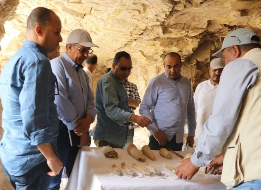 اكتشاف ثلاث مقابر تعود لفترة الدولة الحديثة.. اكتشف المزيد عنها اكتشاف ثلاث مقابر تعود لفترة الدولة الحديثة.. اكتشف المزيد عنها