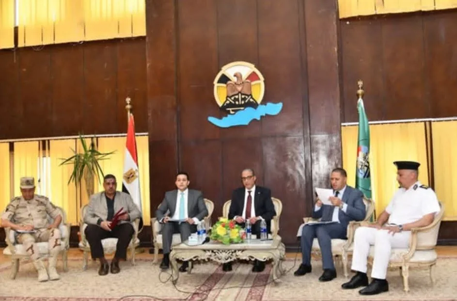 المجلس التنفيذي لمحافظة الفيوم يوافق على تخصيص أراضٍ لإنشاء مشاريع تعليمية وصحية وخدمية. المجلس التنفيذي لمحافظة الفيوم يوافق على تخصيص أراضٍ لإنشاء مشاريع تعليمية وصحية وخدمية.
