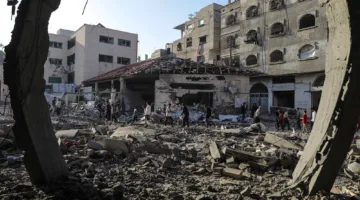 75 غارة في يوم واحد… تصعيد عسكري في غزة وتبادل الاتهامات بين نتنياهو والدول الغربية