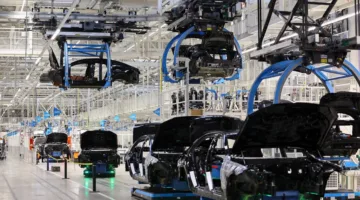 76% من شركات صناعة مكونات السيارات في ألمانيا تتراجع عن استثماراتها