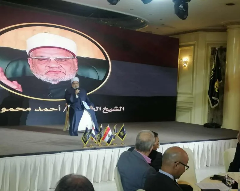 أحمد كريمة: نظام الإيجارات القديمة الحالي يتعارض مع الشريعة الإسلامية.. والإيجار غير المحدد زمنياً يعد باطلاً شرعاً. أحمد كريمة: نظام الإيجارات القديمة الحالي يتعارض مع الشريعة الإسلامية.. والإيجار غير المحدد زمنياً يعد باطلاً شرعاً.