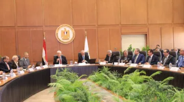 وزير التعليم العالي يطالب الجامعات الأهلية بالترويج لبرامجها الدراسية لاستقطاب الطلاب الدوليين