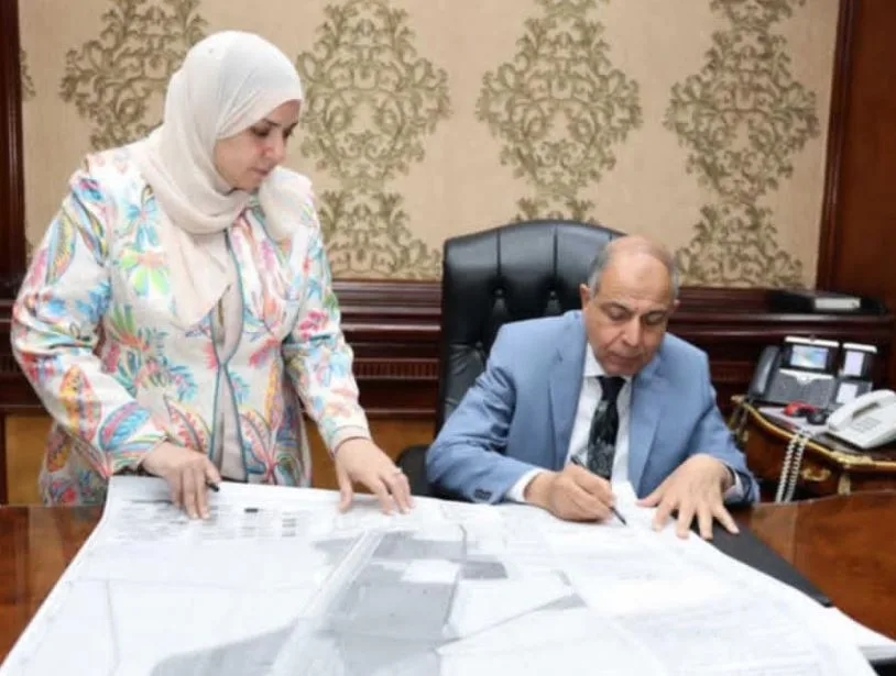 في إطار قانون البناء الموحد، محافظ المنيا يوافق على إعادة تصميم المخططات التفصيلية لثلاث مدن. في إطار قانون البناء الموحد، محافظ المنيا يوافق على إعادة تصميم المخططات التفصيلية لثلاث مدن.