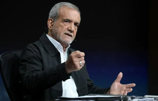 الرئيس الإيراني ردا على ترامب: الخليج الفارسي سيظل كما هو باسمه