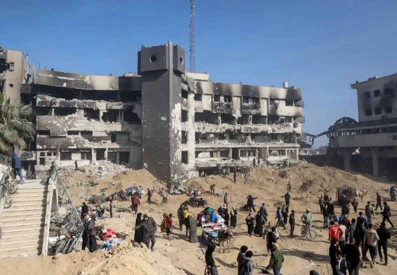 مدير مستشفى الشفاء في غزة: نواجه أوضاعاً كارثية مدير مستشفى الشفاء في غزة: نواجه أوضاعاً كارثية
