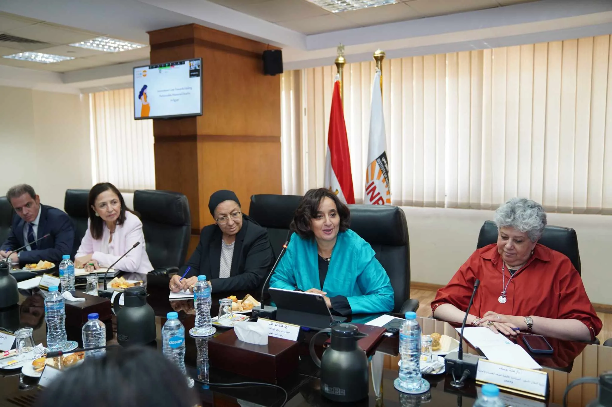 التخطيط الوطني يستضيف الاجتماع الثاني للجنة الاستشارية لوضع دراسة استثمارية للحد من وفيات الأمهات. التخطيط الوطني يستضيف الاجتماع الثاني للجنة الاستشارية لوضع دراسة استثمارية للحد من وفيات الأمهات.