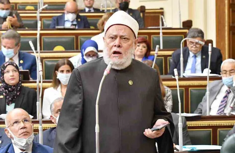 علي جمعة: مشروع قانون تنظيم الفتوى يستهدف التصدي للفتاوى المتطرفة
