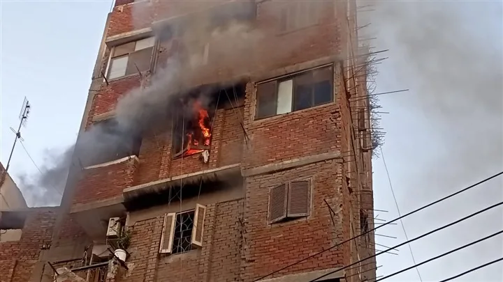 دون إصابات بشرية.. السيطرة على حريق داخل شقة سكنية في الفيوم