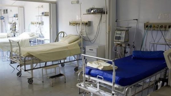 محافظ البحيرة: دعم مستشفى غرب النوبارية بـ6 أسرّة جديدة تمهيدا لتطوير شامل