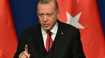 أردوغان: انعدام التعاون الدولي يضيق الخناق على إسرائيل تدريجياً