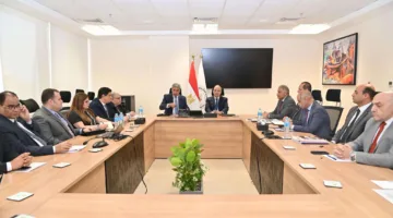 وزيرا السياحة والري يناقشان تبسيط خطوات الحصول على تراخيص المشاريع السياحية