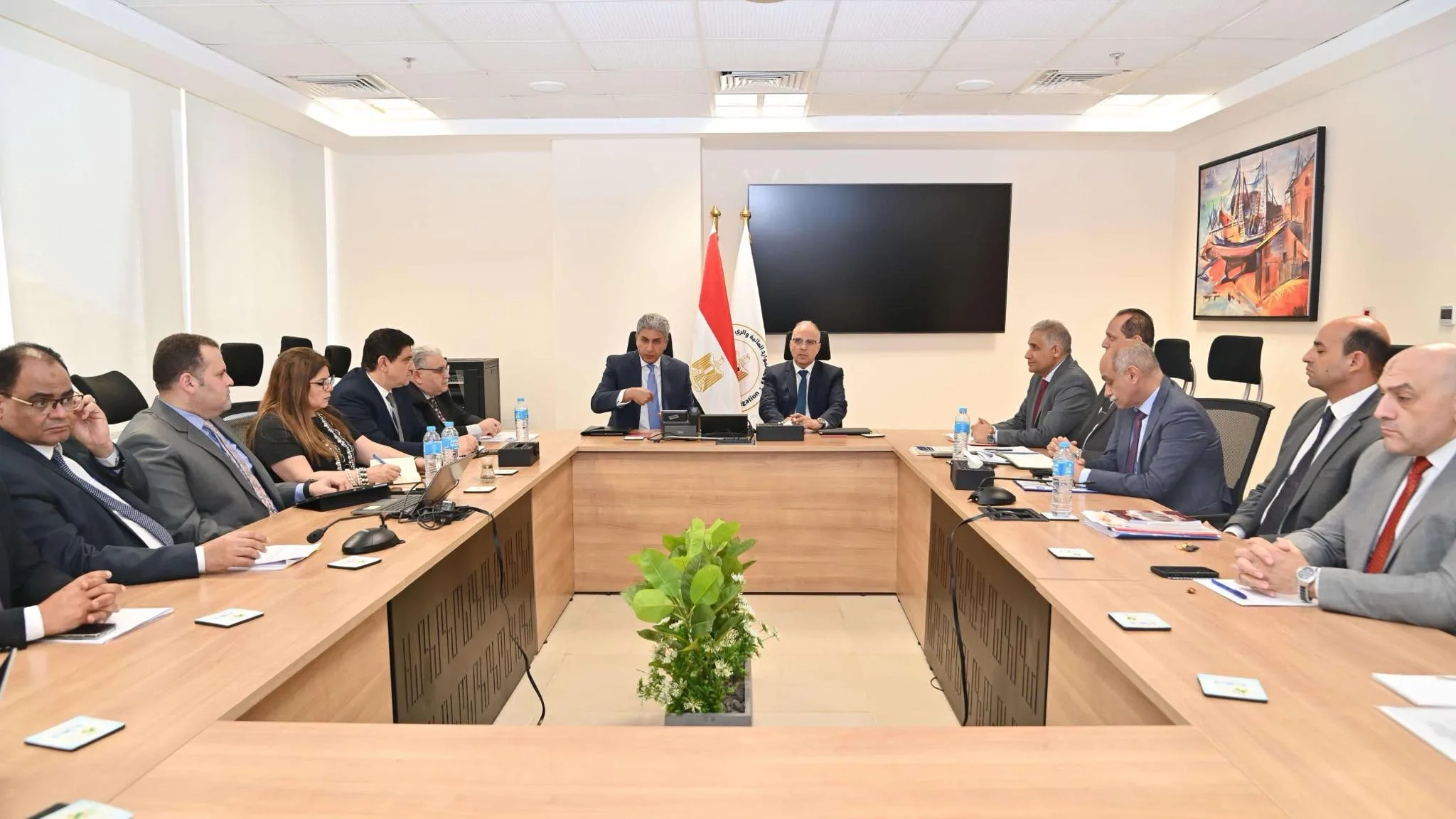 وزيرا السياحة والري يناقشان تبسيط خطوات الحصول على تراخيص المشاريع السياحية وزيرا السياحة والري يناقشان تبسيط خطوات الحصول على تراخيص المشاريع السياحية