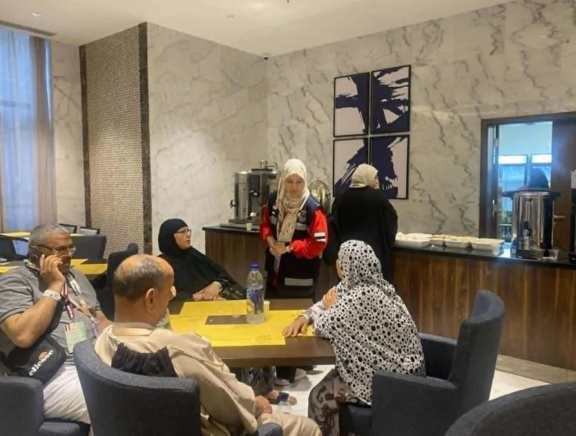فاطمة محمود حسن: من حاجّة إلى مديرة – قصة إنسانية في خدمة زوار بيت الله الحرام فاطمة محمود حسن: من حاجّة إلى مديرة – قصة إنسانية في خدمة زوار بيت الله الحرام