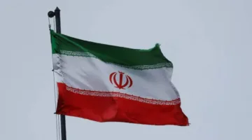 إيران تجري محادثات مع الترويكا الأوروبية.. وروبيو ينبّه طهران: عرض ترامب لن يبقى متاحًا إلى الأبد