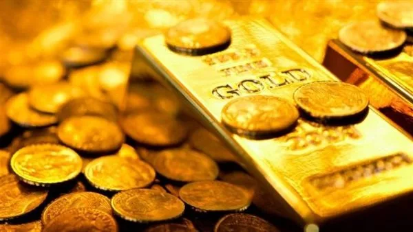 872 جنيها انخفاضاً في سعر جنيه الذهب خلال تداولات الأسواق ومحلات المجوهرات
