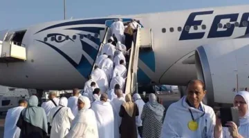 مصر للطيران تدشّن 22 رحلة غدًا لنقل الحجاج إلى الأماكن المقدسة