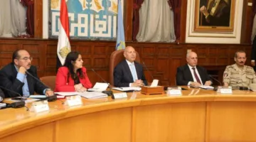 عمدة القاهرة: خدمة المواطن هي الهدف الرئيس للتعاون بين نواب المجلس والجهات التنفيذية في العاصمة