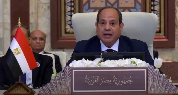 حركة فتح: كلمة الرئيس السيسي في القمة العربية الرابعة والثلاثين تعبر عن رسالة واضحة للجميع حول التطورات الإقليمية. حركة فتح: كلمة الرئيس السيسي في القمة العربية الرابعة والثلاثين تعبر عن رسالة واضحة للجميع حول التطورات الإقليمية.
