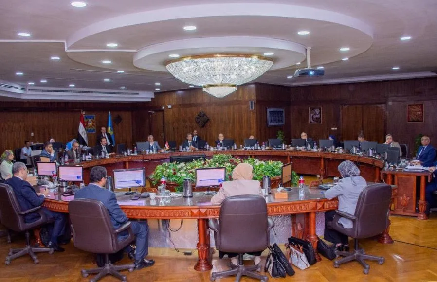 ترقية 13 عضوا بهيئة التدريس.. وتعيين 11 مدرسا في جامعة طنطا