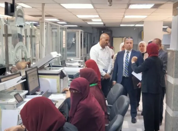 السكرتير العام المساعد لبني سويف يتابع سير منظومة العمل بملف التصالح بالمركز التكنولوجي في الواسطى السكرتير العام المساعد لبني سويف يتابع سير منظومة العمل بملف التصالح بالمركز التكنولوجي في الواسطى