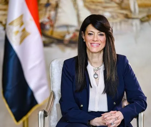 رانيا المشاط: تأمين تمويلات ميسرة للقطاع الخاص في مشاريع الطاقة المتجددة بقيمة 3.9 مليار دولار خلال عامين رانيا المشاط: تأمين تمويلات ميسرة للقطاع الخاص في مشاريع الطاقة المتجددة بقيمة 3.9 مليار دولار خلال عامين