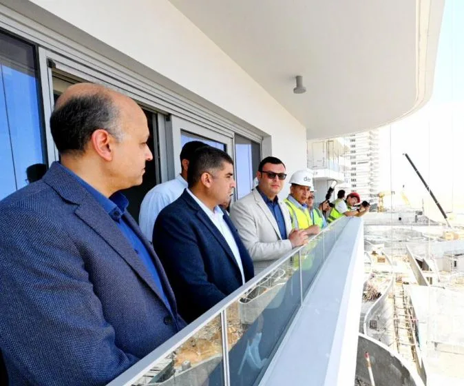 وزير الإسكان يطالب بسرعة إنهاء البنية التحتية لمشروع البحيرات في العلمين الجديدة وزير الإسكان يطالب بسرعة إنهاء البنية التحتية لمشروع البحيرات في العلمين الجديدة