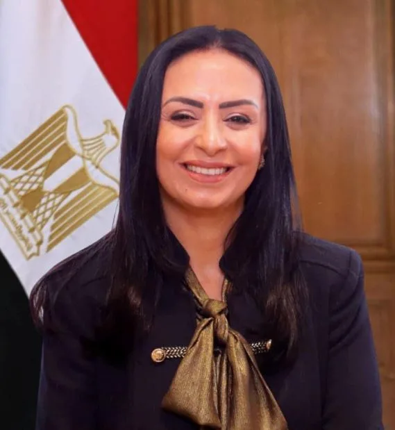 وزيرة التضامن: نستهدف حوكمة إجراءات الأسر البديلة الكافلة لتوفير الرعاية الشاملة للأطفال