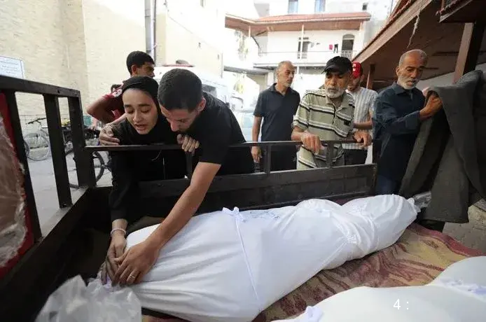 القاهرة الإخبارية: 4 شهداء فى غارة للاحتلال على مبنى تابع لأونروا بمخيم جباليا