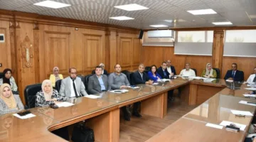 مجلس خدمة المجتمع بجامعة قناة السويس يدشن مبادرات تنموية ويحتفي بالفائزين بجائزة عسكر