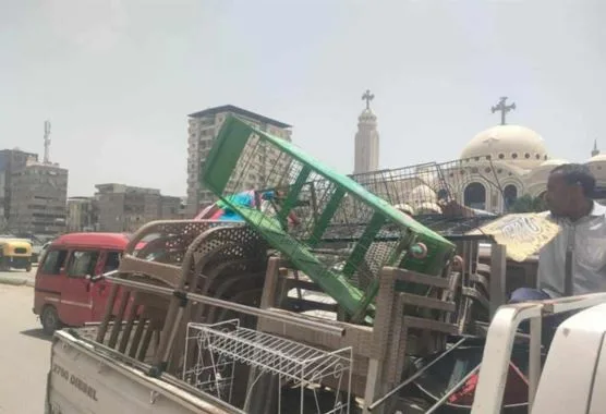 إزالة 226 انتهاكًا لإشغال الطريق وضبط مكبرات صوت خلال حملة في كفر الدوار