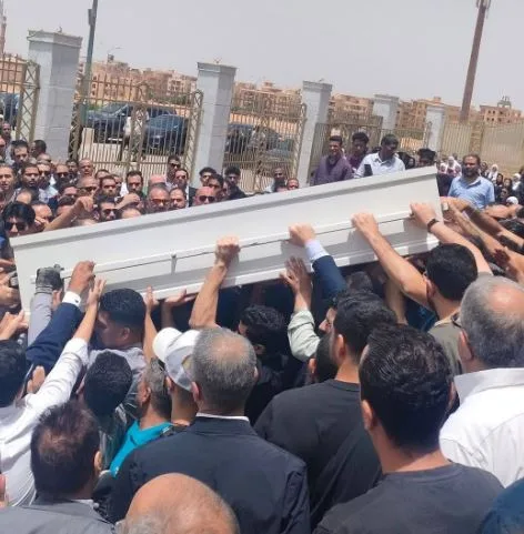 بعد حادثة أحمد الدجوي.. الطب الشرعي: توجد علامات وأدلة للتمييز بين القتل والانتحار بعد حادثة أحمد الدجوي.. الطب الشرعي: توجد علامات وأدلة للتمييز بين القتل والانتحار