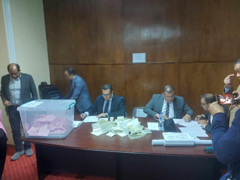 انتخابات نقابة الصحفيين.. نتيجة فرز لجنة الإسكندرية: 130 صوتا صحيحا و13 باطلا