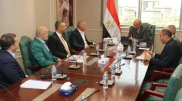 وزير الكهرباء يتباحث مع رئيس شركة السويدي إليكتريك حول التعاون في تعزيز الخدمات ومكافحة سرقة الكهرباء