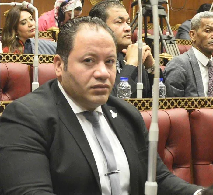 النائب مصطفى سالمان: مبادرة الرواد الرقميين تمثل خطوة استراتيجية نحو إنشاء مجتمع قائم على المعرفة النائب مصطفى سالمان: مبادرة الرواد الرقميين تمثل خطوة استراتيجية نحو إنشاء مجتمع قائم على المعرفة