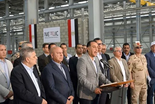 مدبولي يؤكد اهتمام الدولة بتأهيل وتنمية منطقة شرق بورسعيد نظرًا لموقعها الفريد عالميا