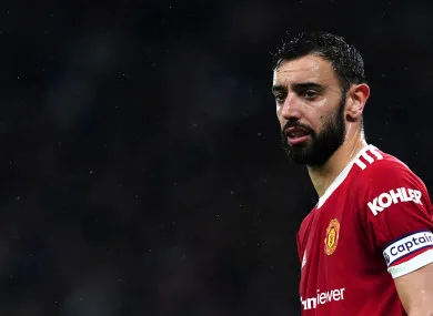 خطوة جديدة من الهلال السعودي لحسم صفقة قائد مانشستر يونايتد